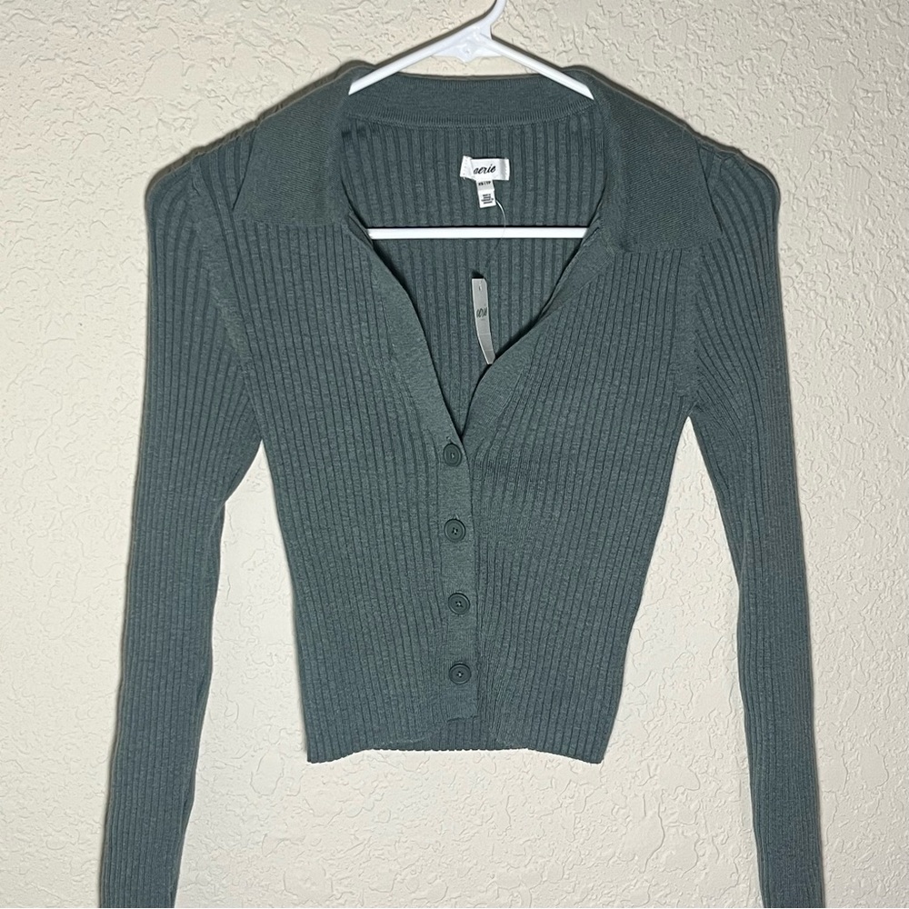 NWT Aerie Green Ribbed Long Sleeve Crop Top